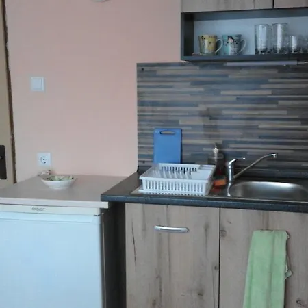 Gasthuis Kraybrezhna 3 4*