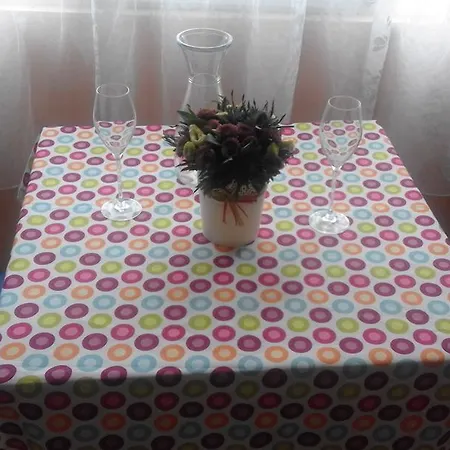 Kraybrezhna 3 Gasthuis