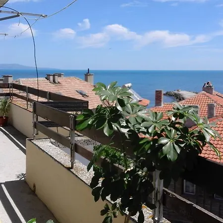 Kraybrezhna 3 Gasthuis Pomorie