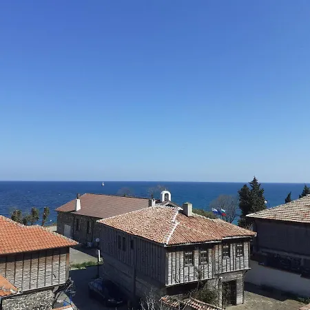 Gasthuis Kraybrezhna 3 Pomorie