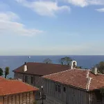 Kraybrezhna 3 Affittacamere Pomorie