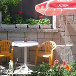 Affittacamere Kraybrezhna 3 Pomorie