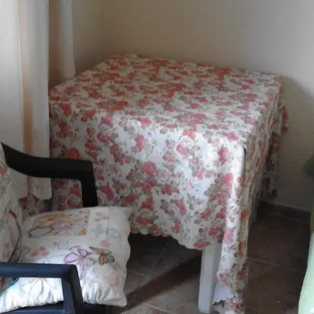 Kraybrezhna 3 게스트하우스 포마리