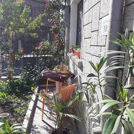 Kraybrezhna 3 게스트하우스